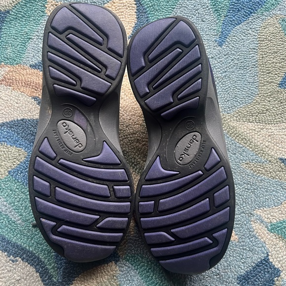 Dansko Black and Purple Athletic Shoes with Breathable Mesh size 39 - Picture 5 of 7